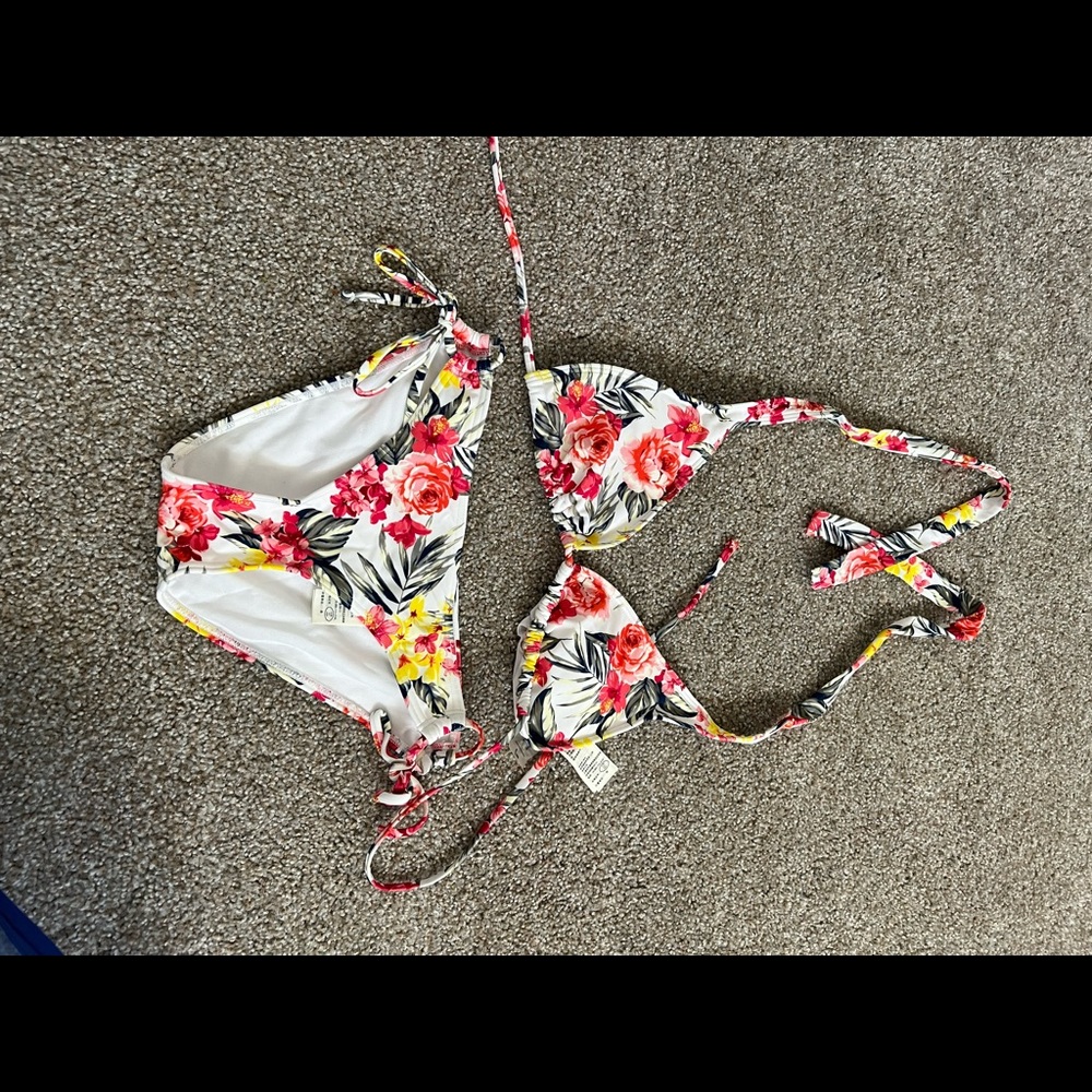 Swim suit